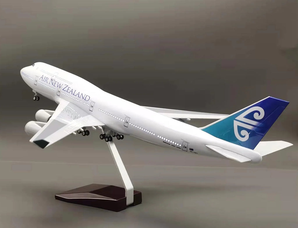 B747 Air New Zealand - Escala 1/150 - 47cm - 18,5in - Modelo de avión