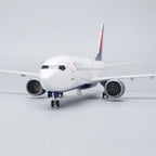 Boeing 737-800 Delta 1:80 – 47 cm / 18.5 in – LED Lights