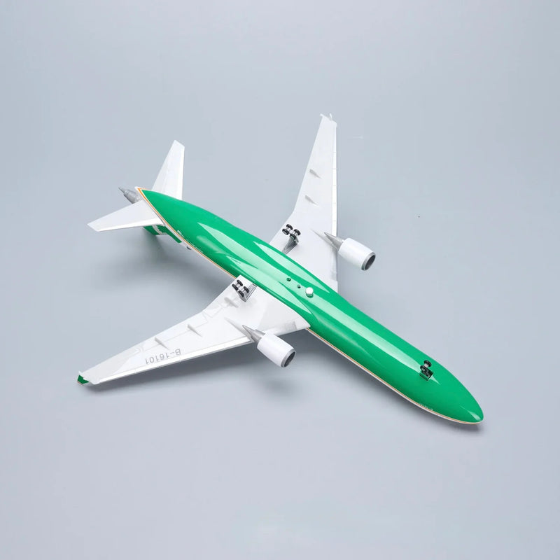 EVA AIR MD-11 McDonnell Douglas – Escala 1:130 – 47 cm/18,5 pulgadas – Resina ABS  - Image 7