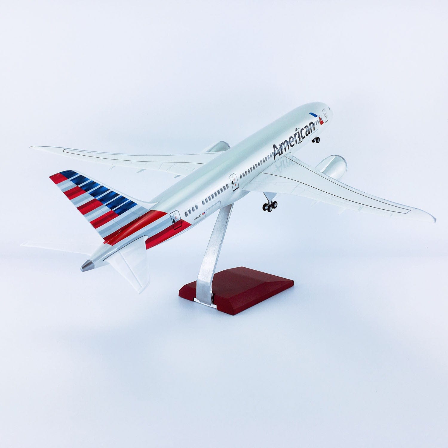 B787 American Airlines - Escala 1/130 - 43cm - 16.9 in