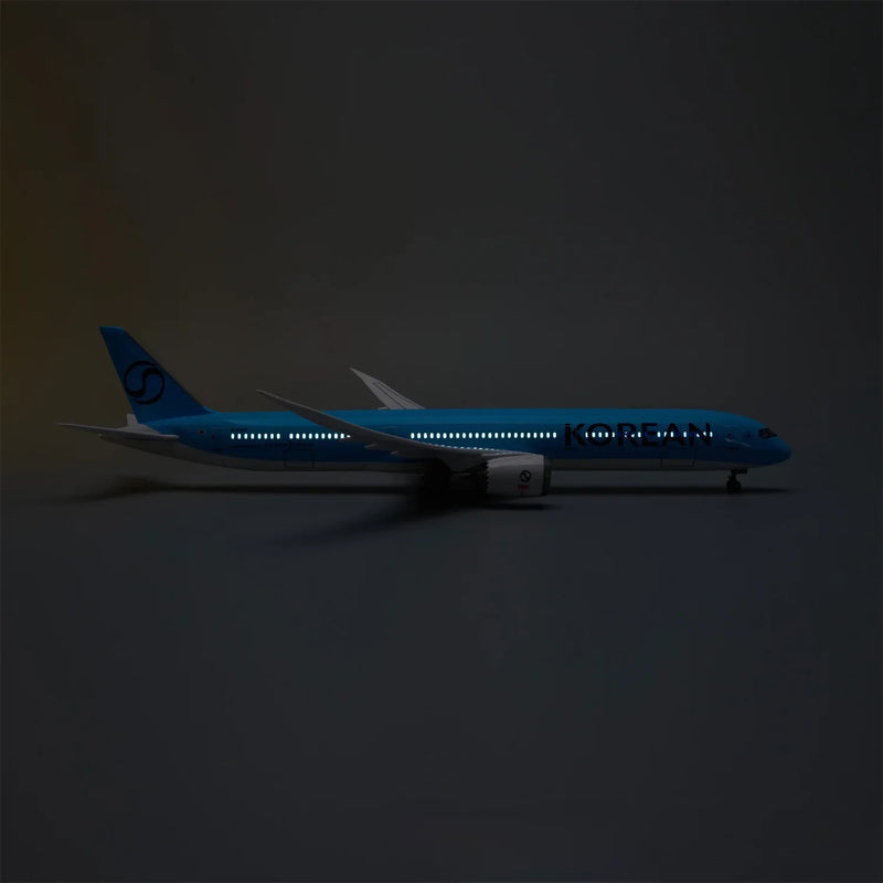 Boeing 787-10 Korean Air 1:145 – 43 cm / 16.9in – LED Lights - Image 4