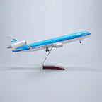 KLM MD-11 ماكدونل دوغلاس – مقياس 1:130 – 47 سم/18.5 بوصة – ABS الراتنج – أضواء LED اختيارية
