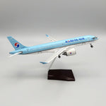 Korean Air Airbus A220-300 1:100 – 38 cm / 15.0 in – LED Lights - Thumbnail 1
