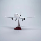UPS MD-11 McDonnell Douglas – Scale 1:130 – 47 cm/18.5 in – ABS Resin – NO LED Lights