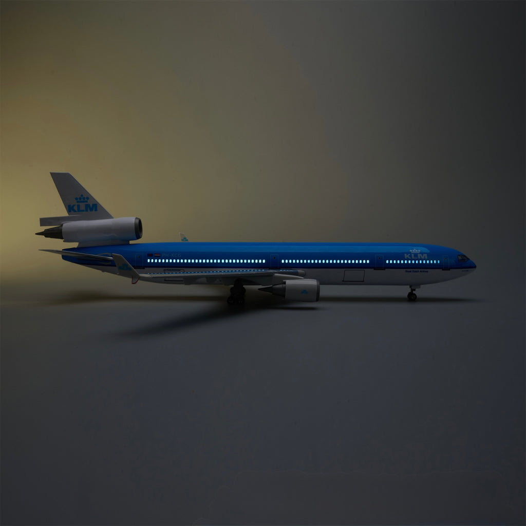 KLM MD-11 McDonnell Douglas – Scale 1:130 – 47 cm/18.5 in – ABS Resin – Optional LED Lights