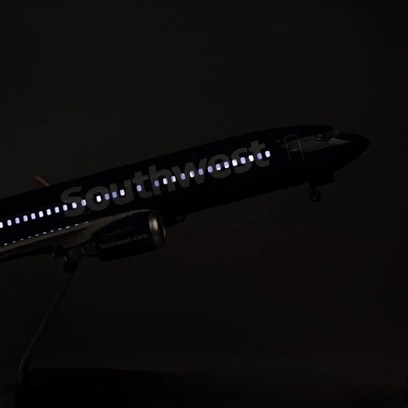 Boeing 737-700 Southwest 1:80 – 47 cm / 18.5 in – LED Lights - Image 6