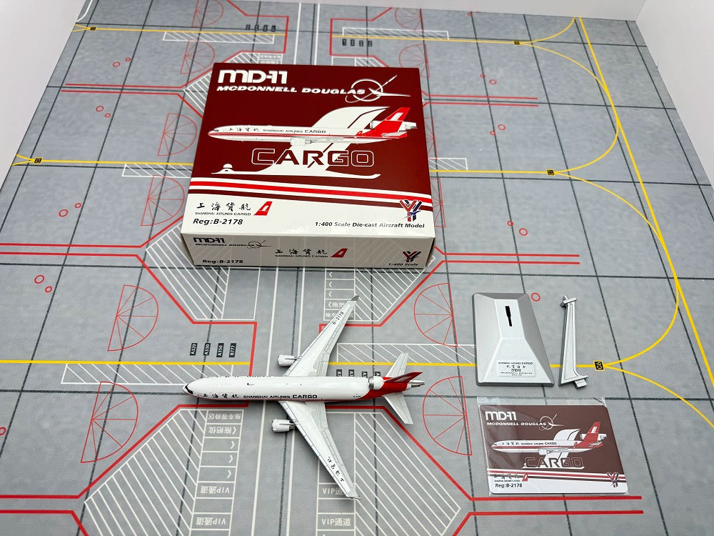Shanghai Airlines McDonnell Douglas MD-11 (Open Cargo Door Version) B-2176/B-2177/B-2178/B-2179  Scale 1:400  YY Wings  15.31 cm