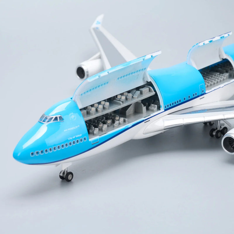 Boeing 747 KLM 1:157 – 47 cm / 18.5 in – Opening Interior - Image 3