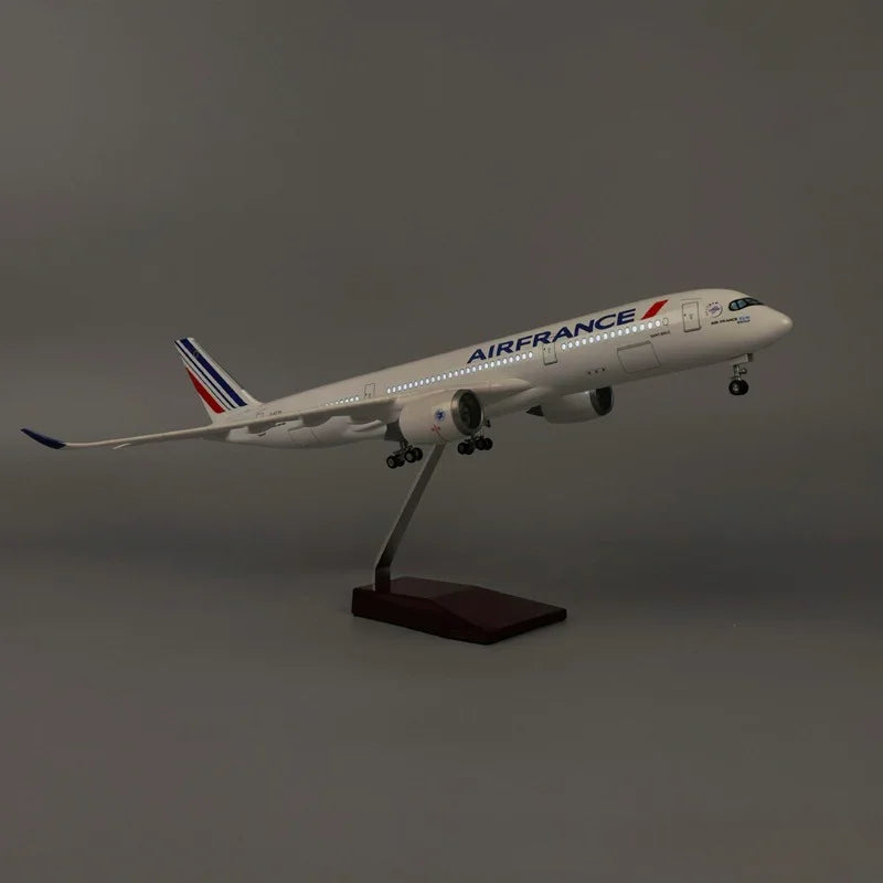 طائرة A350 تابعة لشركة الخطوط الجوية الفرنسية - مقياس 1/142 - 47 سم - 18.5 بوصة - نموذج طائرة