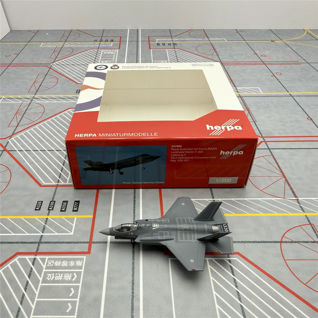 Herpa Wings 1 200 US Air Force F-35A USS Lightnings 11-5020 Militärflugzeugmodell aus Metall