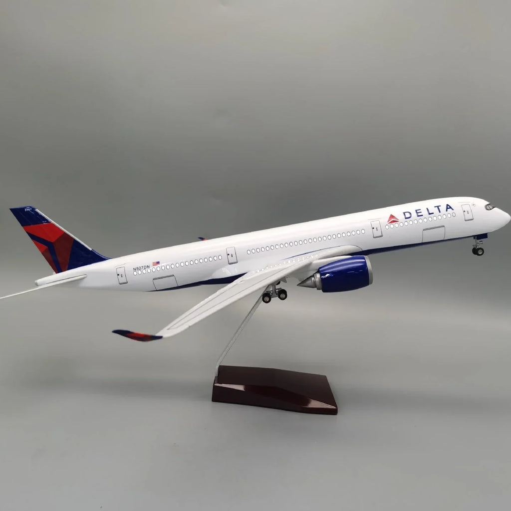 Airbus A350 Delta Airlines 1:142 – 47 cm / 18.5 in – LED Lights