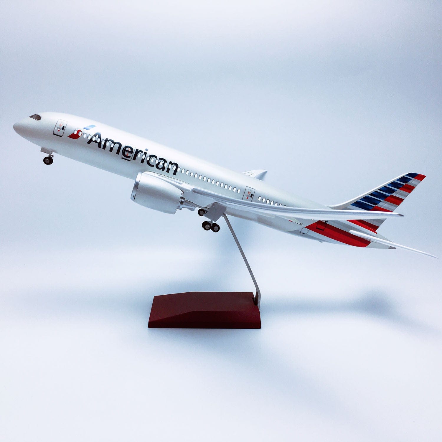 B787 American Airlines - Scale 1/130 - 43cm - 16.9 in