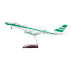 Cathay Cargo 80th Anniversary Boeing 747-8F 1:160 – 47 cm / 18.5 in – Limited Edition