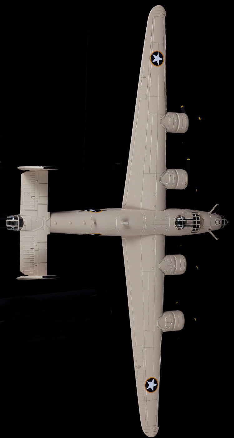 WWII U.S. Army Air Forces B-24D Liberator Heavy Bomber 1:72 – 29 cm / 11.4 in – Premium Diecast Zinc Alloy Military Model  HTML