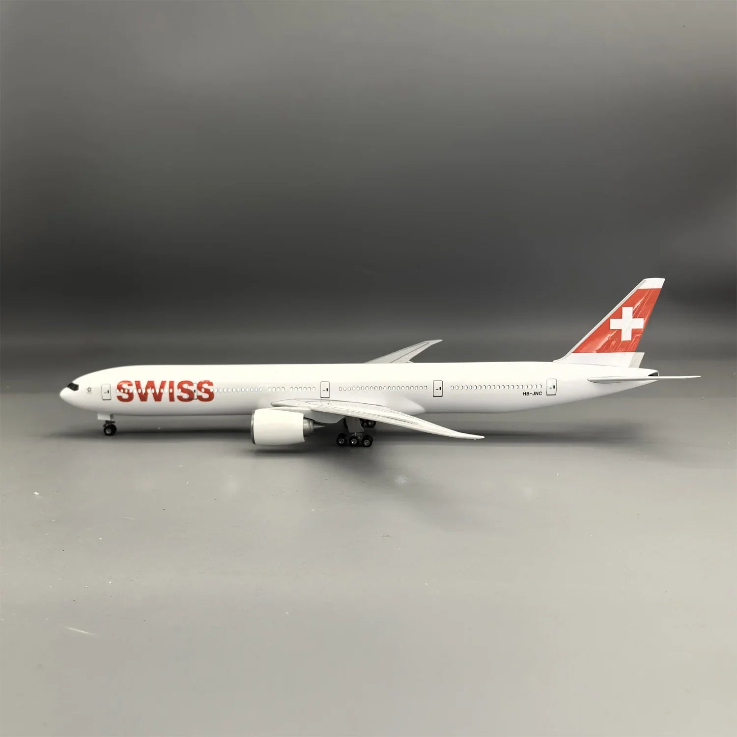 B777 SWISS - Scale 1/157 - 47CM - 18.5in - Airplane Model – Flying