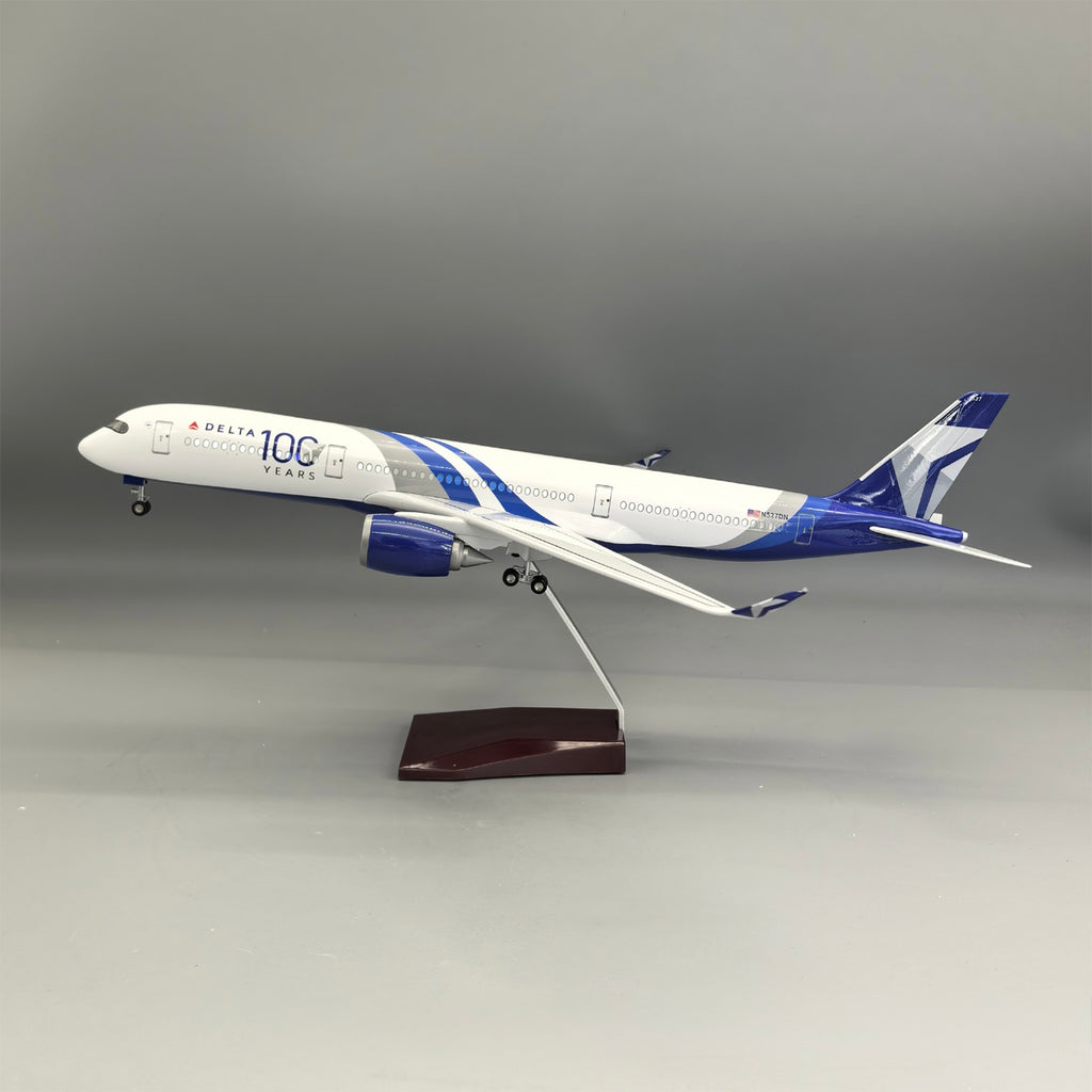 Delta Airlines 100 YEARS Commemorative Model A350 Delta Airlines - Scale 1/142 - 47CM - 18,5 in