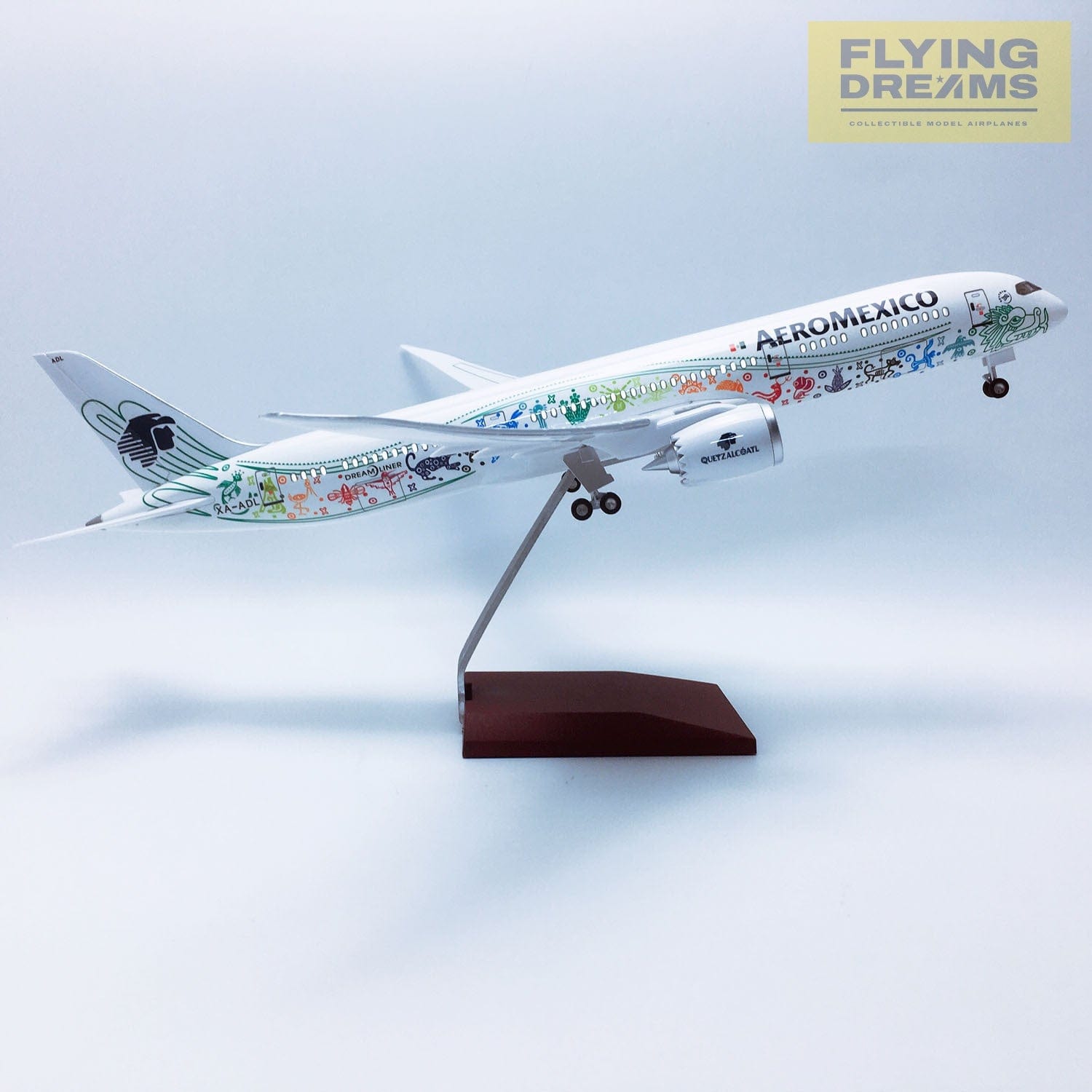 B787-9 Aeromexico Quetzalcoatl - Scale 1/130 - 43cm - 16.9 in