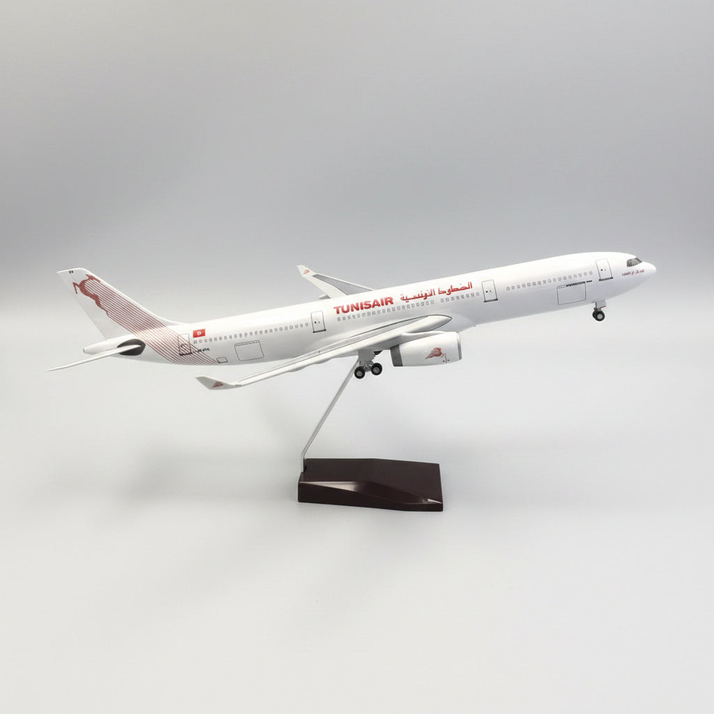 Tunisair Airbus A330 – 47 cm / 18.5 in – Voice-Activated LED Lights