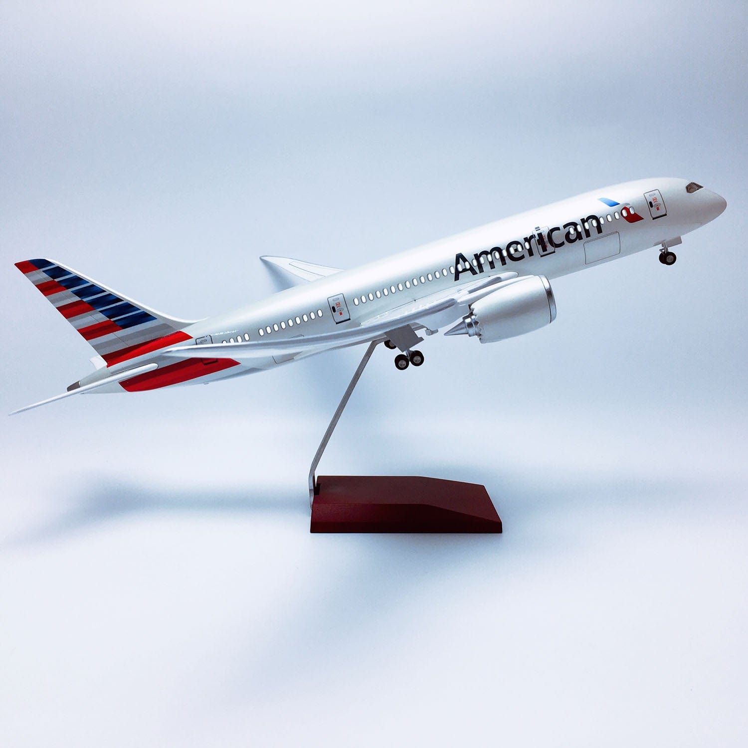 B787 American Airlines - Scale 1/130 - 43cm - 16.9 in