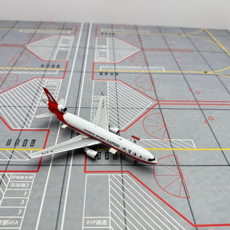 Shanghai Airlines McDonnell Douglas MD-11 (Open Cargo Door Version) B-2176/B-2177/B-2178/B-2179  Scale 1:400  YY Wings  15.31 cm
