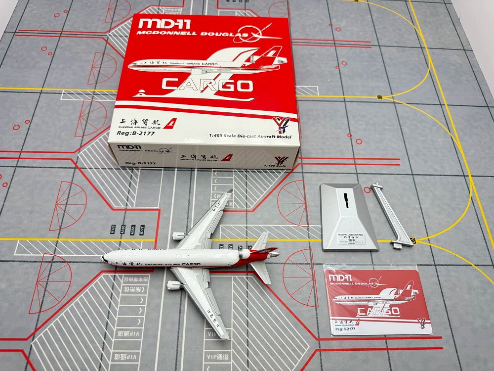 Shanghai Airlines McDonnell Douglas MD-11 (Open Cargo Door Version) B-2176/B-2177/B-2178/B-2179  Scale 1:400  YY Wings  15.31 cm