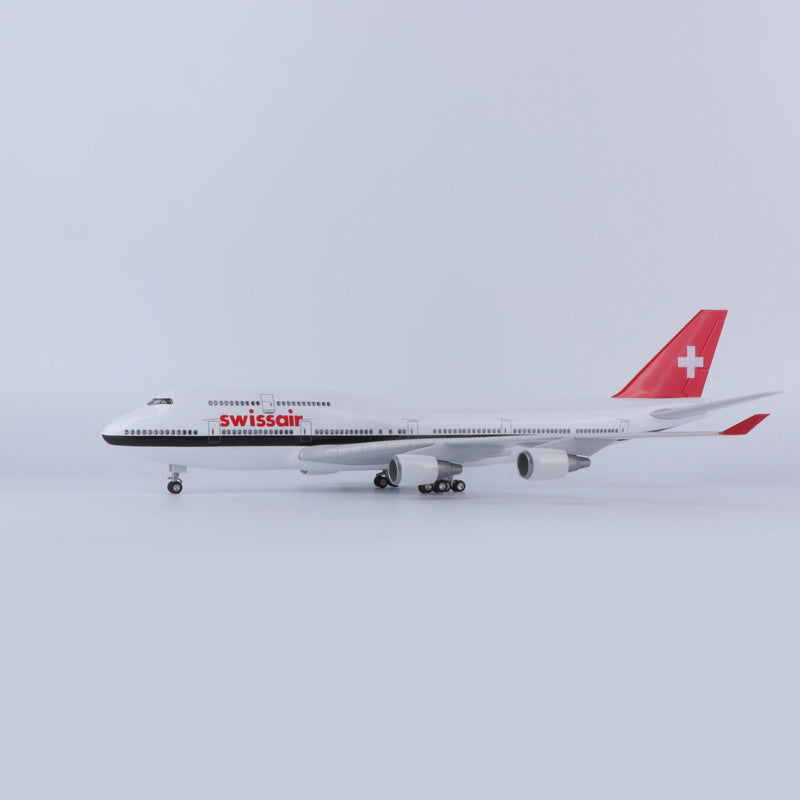 B747 Swiss - Escala 1/150 - 47 cm - 18,5 pulgadas 