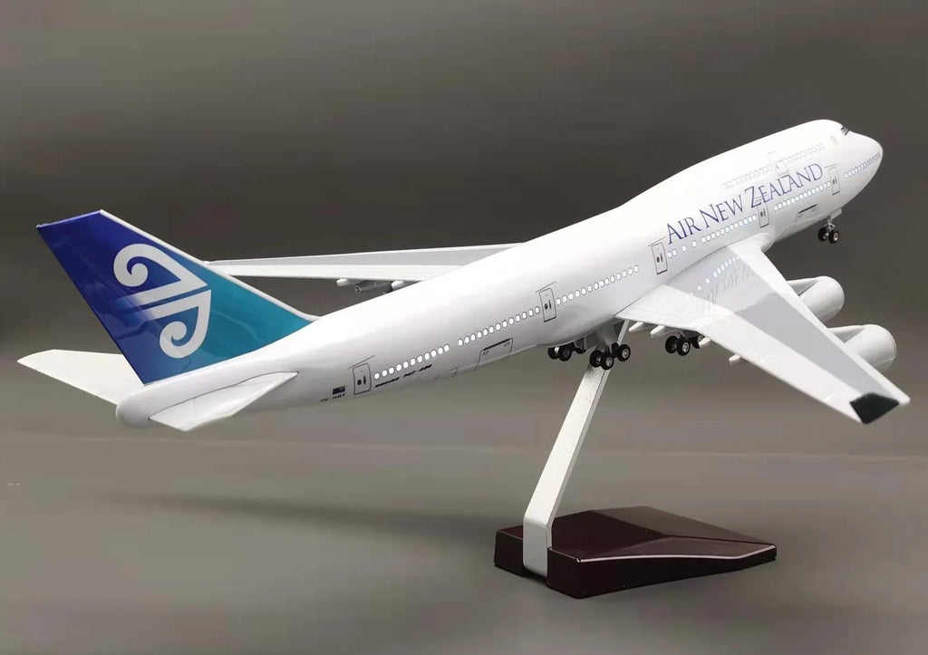 B747 Air New Zealand - Escala 1/150 - 47cm - 18,5in - Modelo de avión