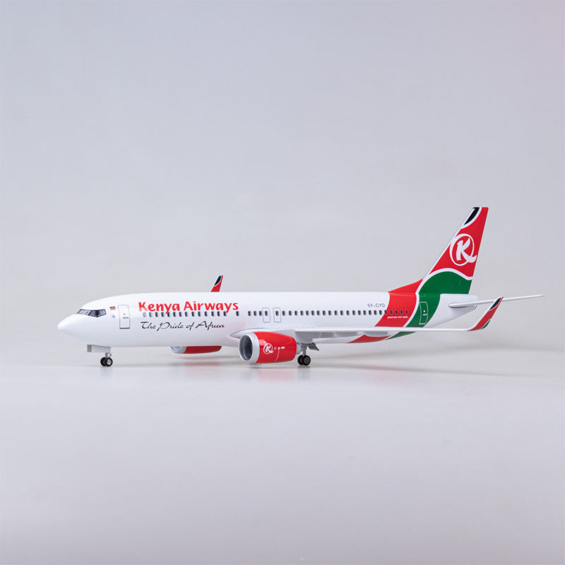 B737-700 KENYA AIRWAYS - ESCALA 1/80 - 47 CM - 18,5 PULGADAS - MODELO DE AVIÓN