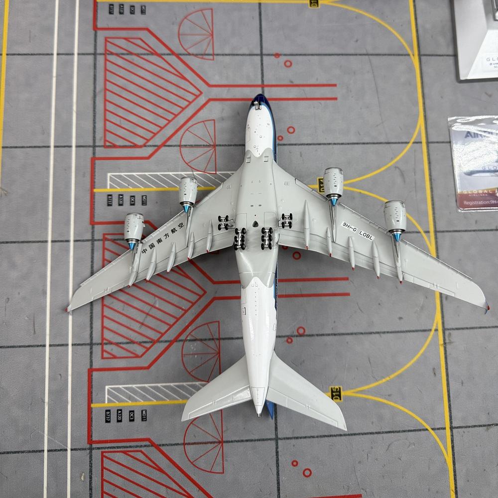 YY wings 1/400 Airplane model Global - Southern A380