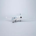 طائرة جولف ستريم G650ER – مقياس 1:50 – 17.7 بوصة - 45 سم – راتينج – حامل عرض فاخر