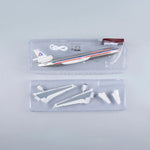 MD-11 American Airlines 1:130 – 47 cm / 18.5 in – ABS Resin – Optional LED Lights - Thumbnail 10