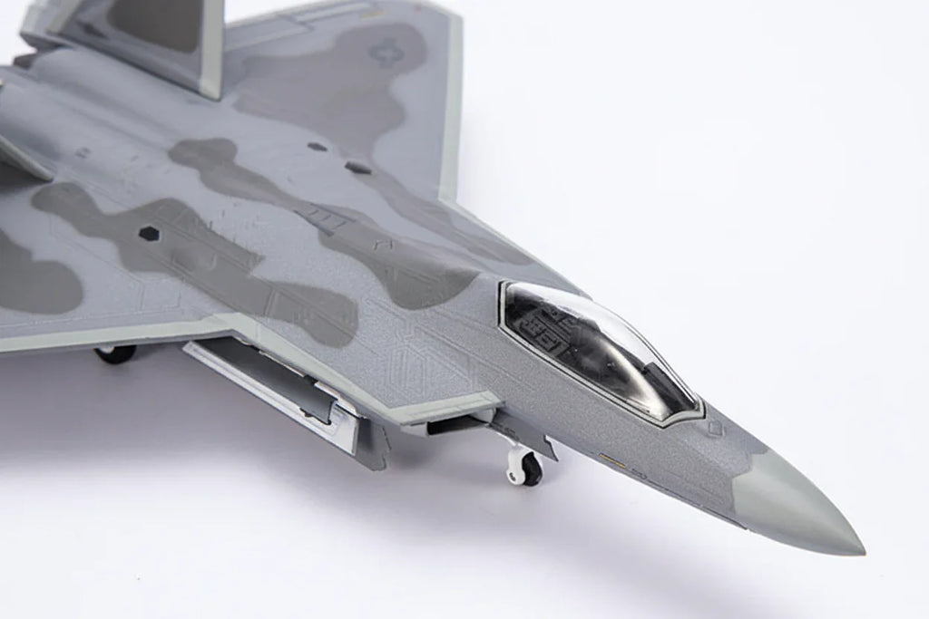 F-22 Raptor Stealth Fighter 1:72 – Die-Cast Alloy Precision – 10.2 in