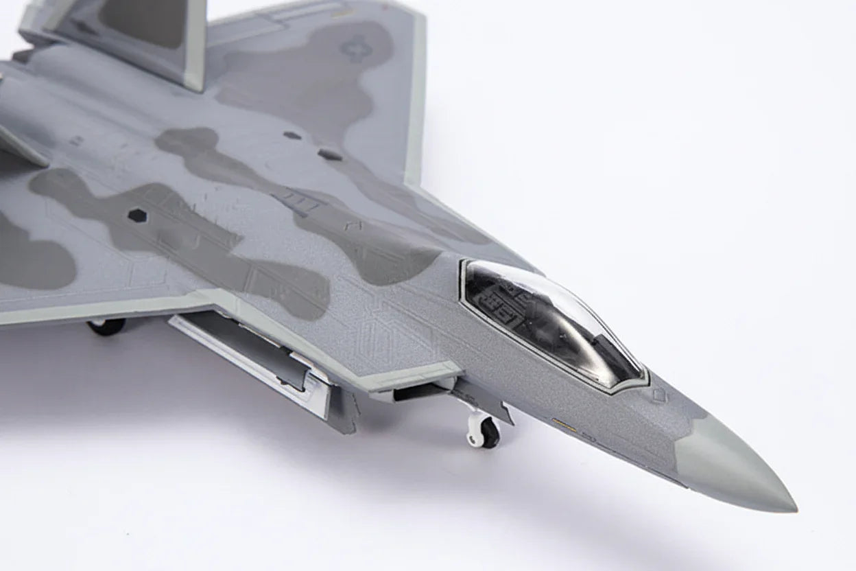 F-22 Raptor Stealth Fighter 1:72 – Die-Cast Alloy Precision – 10.2 in
