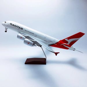 طائرة A380 تابعة لشركة طيران كانتاس - مقياس 1/160 - 47 سم - 18.5 بوصة - نموذج طائرة