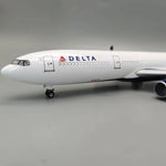A330 Delta Airlines - Escala 1/135 - 47 cm - 18,5 pulgadas - Modelo de avión - Thumbnail 3