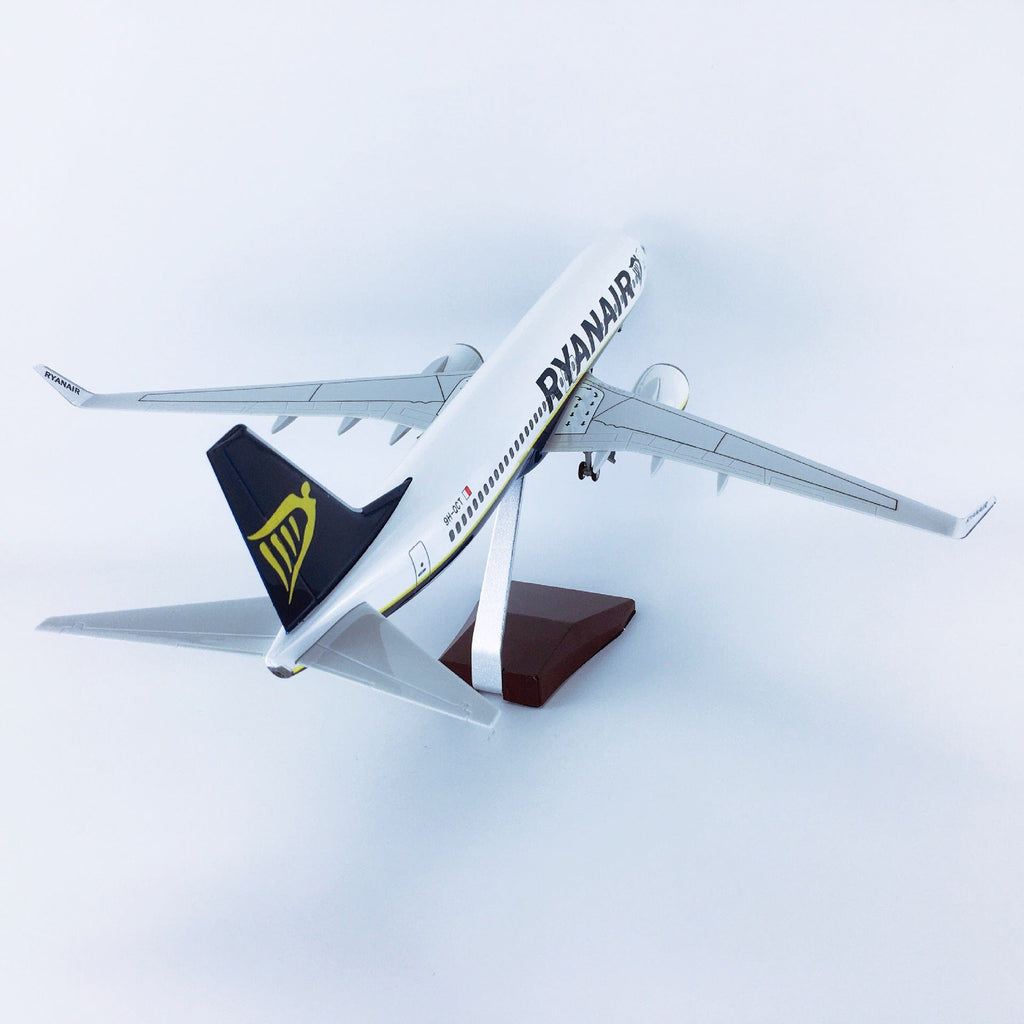 B737-800 Ryanair - Scale 1/80 - 47cm - 18.5 in - Airplane Model