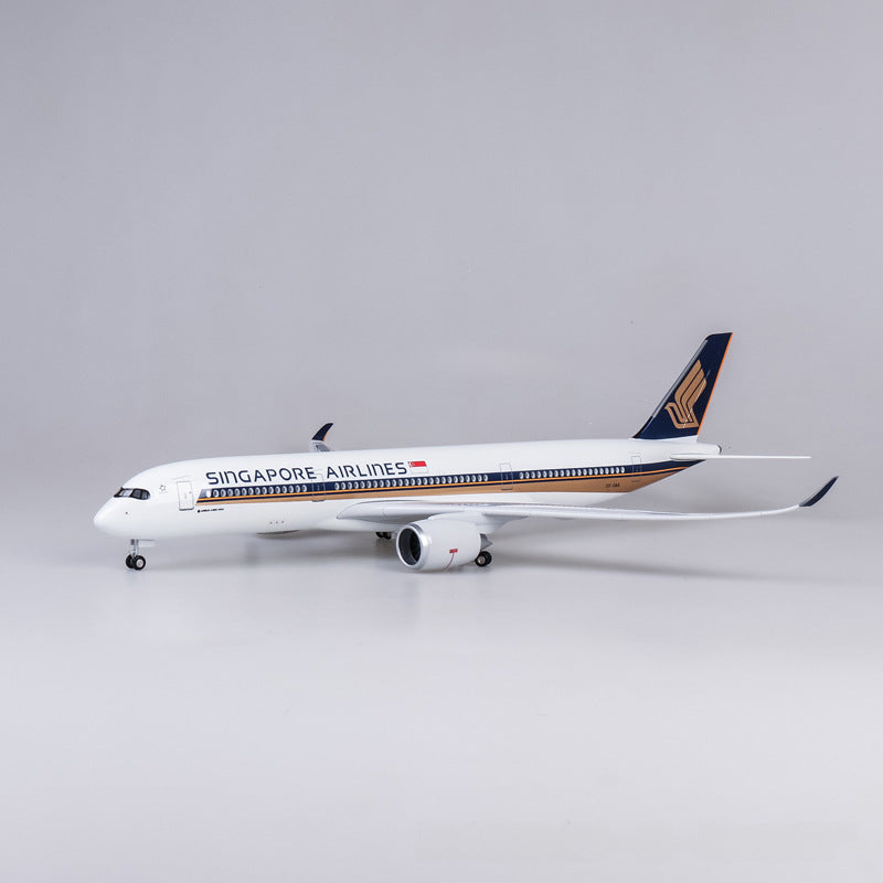 A350 Singapore - Scale 1/142 - L: 47cm/18.5 in
