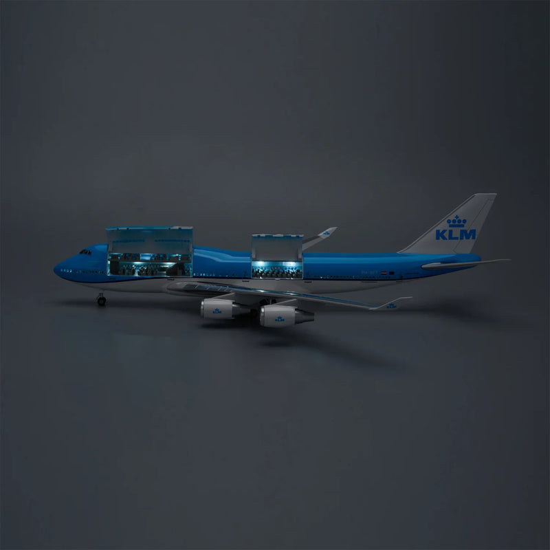 Boeing 747 KLM 1:157 – 47 cm / 18.5 in – Opening Interior - Image 4