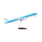 KLM Royal Dutch Airlines Boeing 787-10 1:145 – 47 cm / 18.5 in – LED Lights