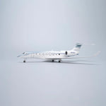 Gulfstream G650ER – Scale 1:50 –  17.7 in - 45 cm – Resin – Premium Display Stand - Thumbnail 4