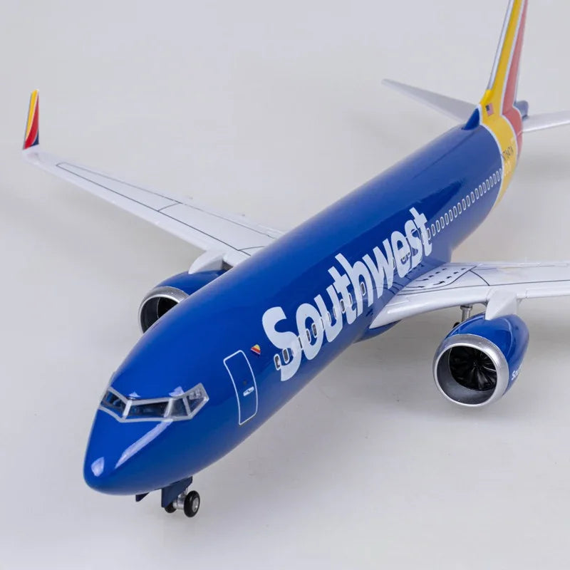 Boeing 737-700 Southwest 1:80 – 47 cm / 18.5 in – LED Lights - Gallery 7