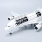 طائرة إيرباص A380 من الخطوط الجوية الفرنسية بمقياس 1:160 – 45.5 سم / 17.9 بوصة – بفتحات داخلية للمقصورة