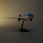 KLM MD-11 McDonnell Douglas – Scale 1:130 – 47 cm/18.5 in – ABS Resin – Optional LED Lights - Thumbnail 3