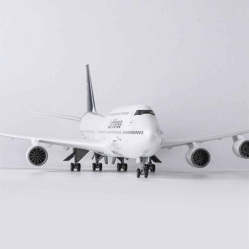 B747 Lufthansa - Scale 1/157 - 47cm - 18.5 in