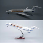 Gulfstream G650ER Jet Model – 1:50 Scale (45cm / 17.7in) – LED Architectural Cutaway