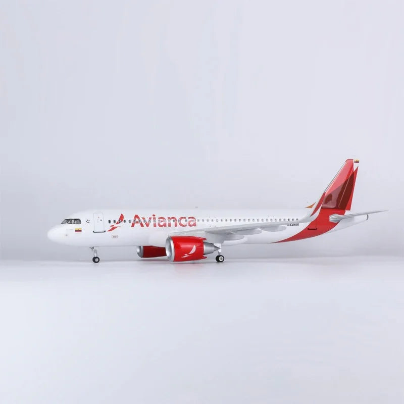 A320 Neo Avianca - Scale 1/80 - 47cm - 18,5 in - Airplane Model - Gallery 3