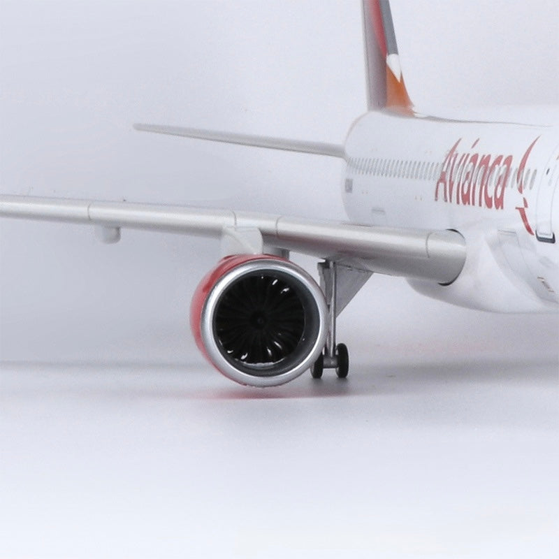 A320 Neo Avianca - Scale 1/80 - 47cm - 18,5 in - Airplane Model