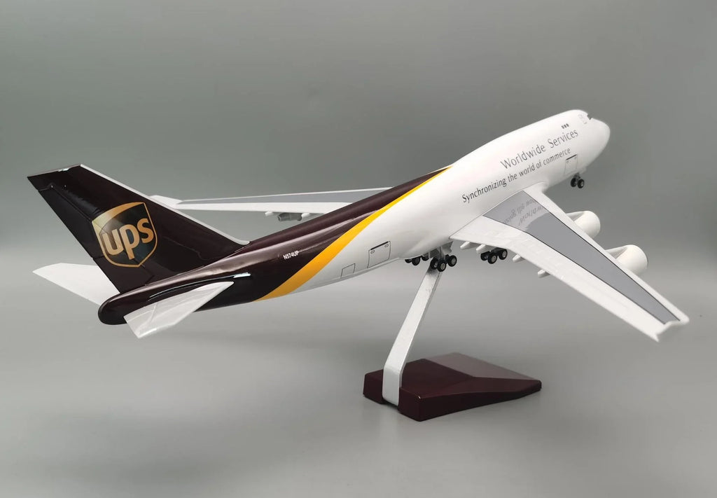 B747-400 UPS Express Cargo - Scale 1:157 - 47cm - 18.5in - NO LED - Airplane Model