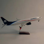 Boeing 737 MAX Aeroméxico – Scale 1:80 (47 cm / 18.5 in)