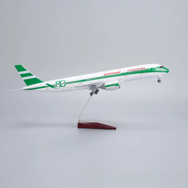 A350 Cathay Pacific 1:142 – 47 CM / 18.5 IN – 80 YEARS COMMEMORATIVE